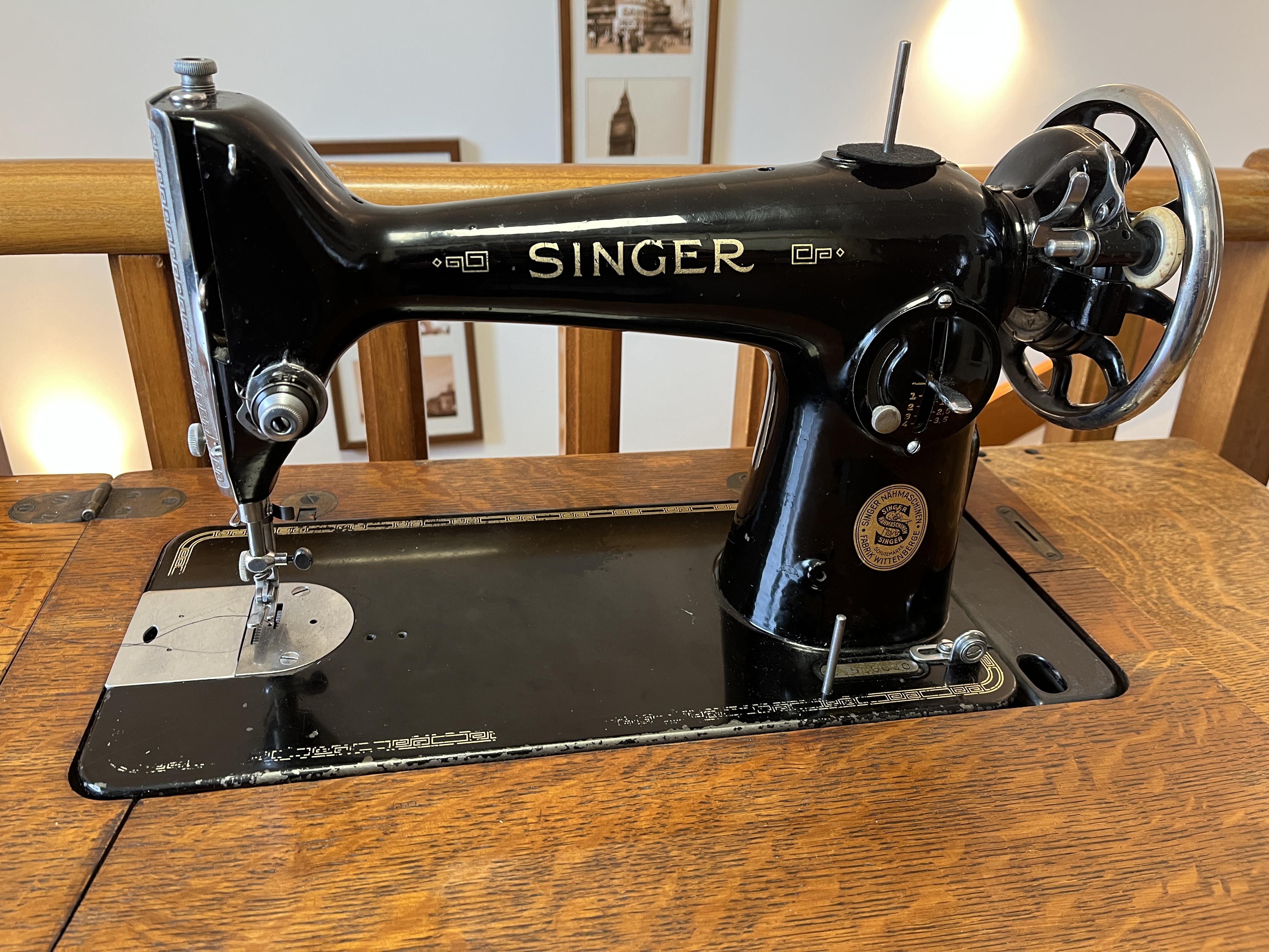 Singer 15K Hauptansicht