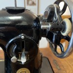 Singer 201 Detail